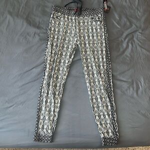 Loose Fit Hot Kiss Joggers